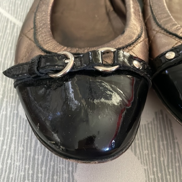 AGLsize38 women’s flats preowned good condition see photos for imperfections - Picture 2 of 13